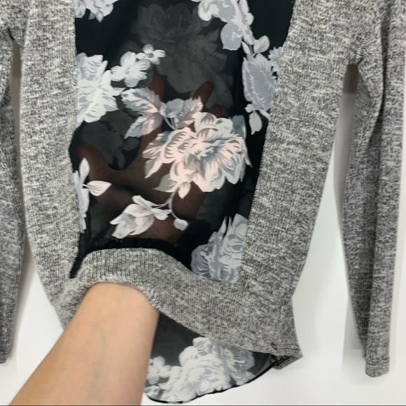 IZ Byer Static Gray Floral Print Sheer Panel High Low Thin Sweater Size XS - Picture 7 of 16